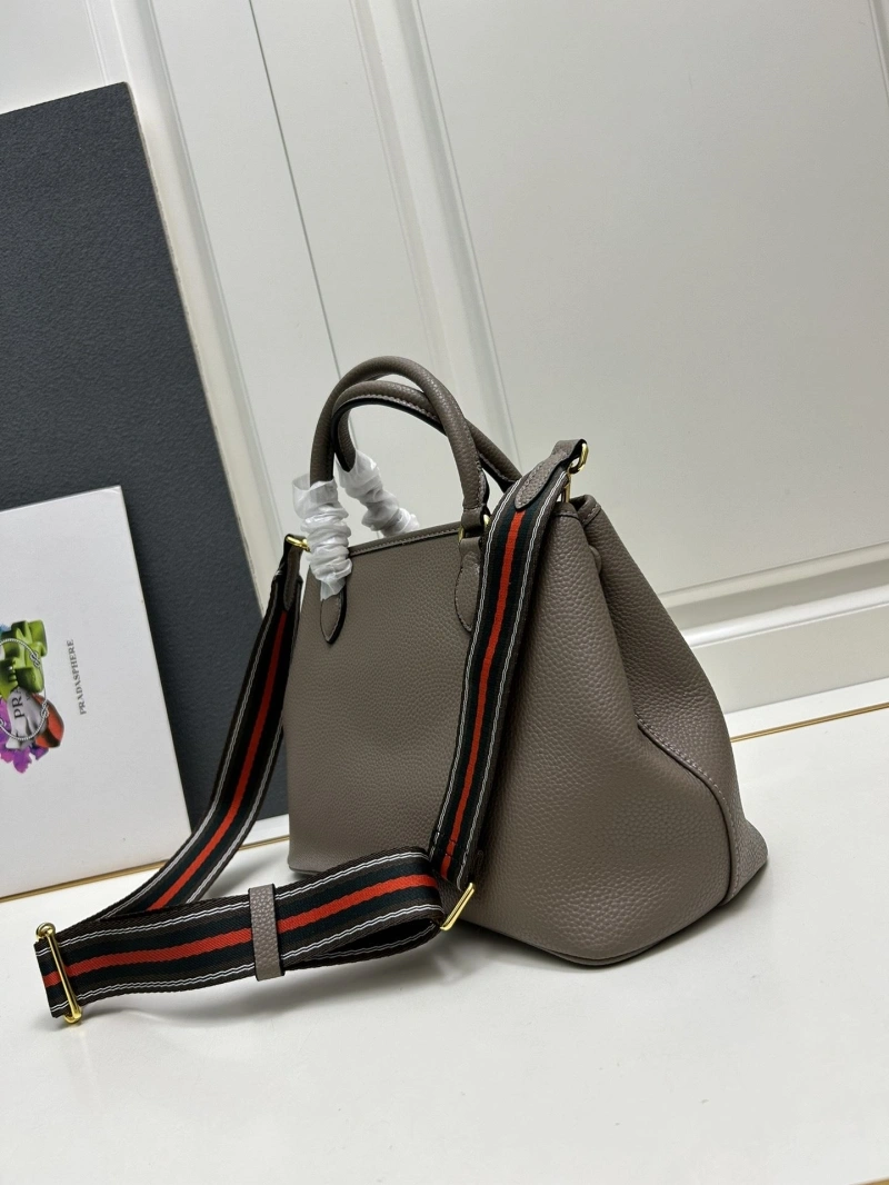 Prada Top Handle Bags 4224-0722