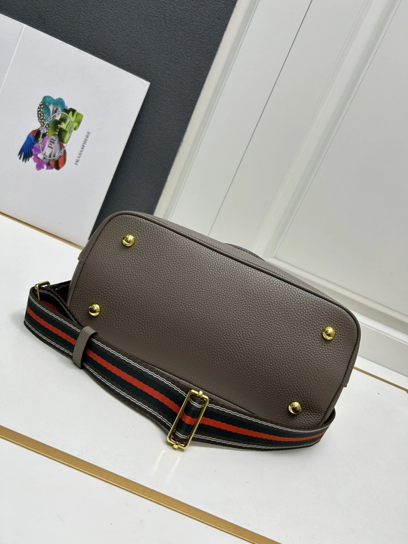 Prada Top Handle Bags 4224-0722