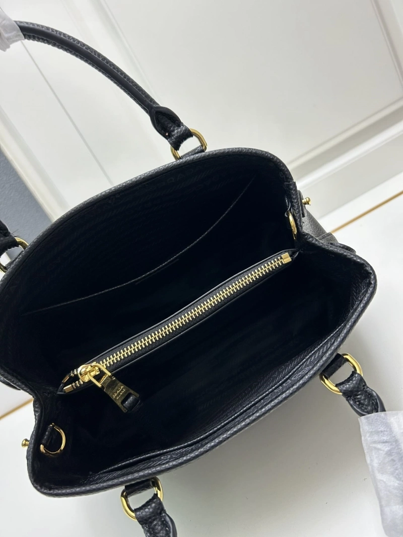 Prada Top Handle Bags 4224-0724
