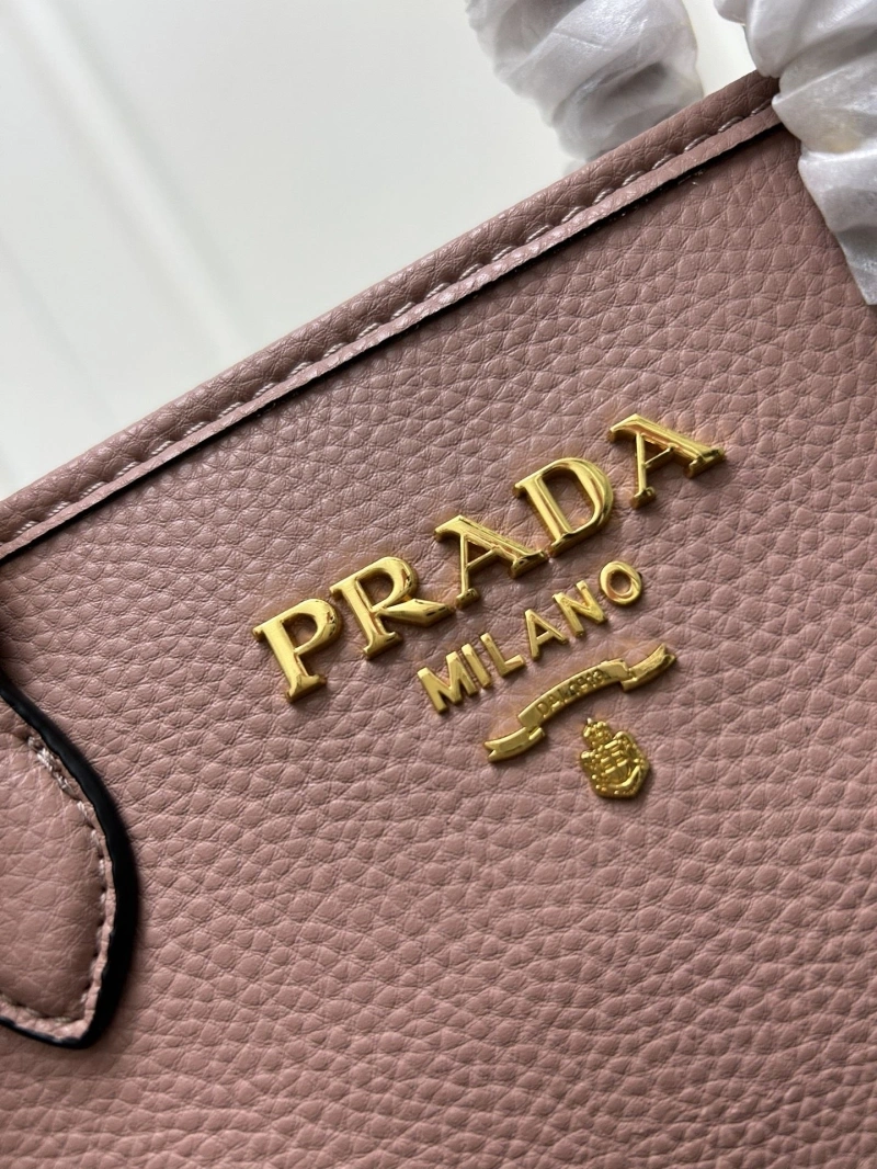 Prada Top Handle Bags 4224-0725