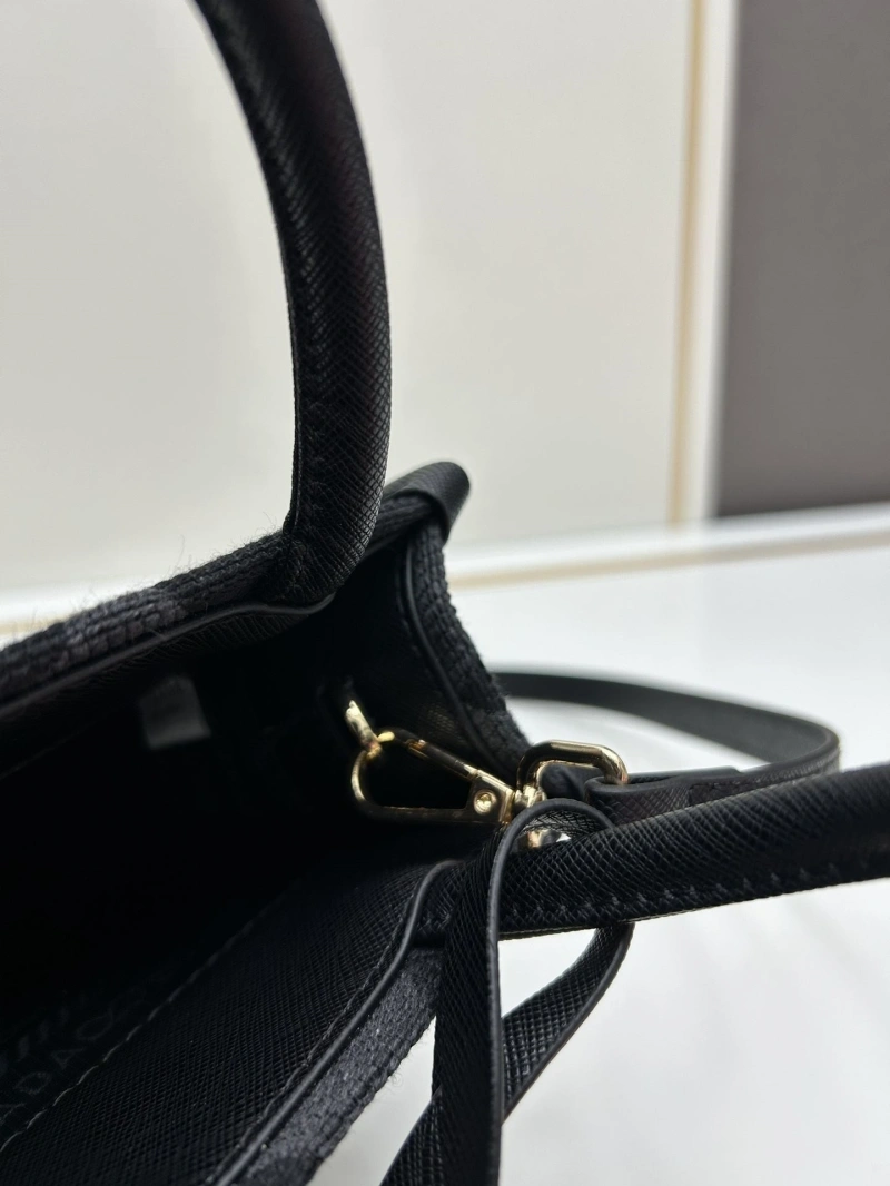 Prada Top Handle Bags 4224-0736