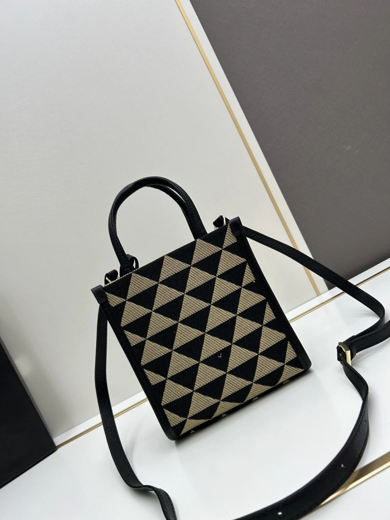 Prada Top Handle Bags 4224-0737