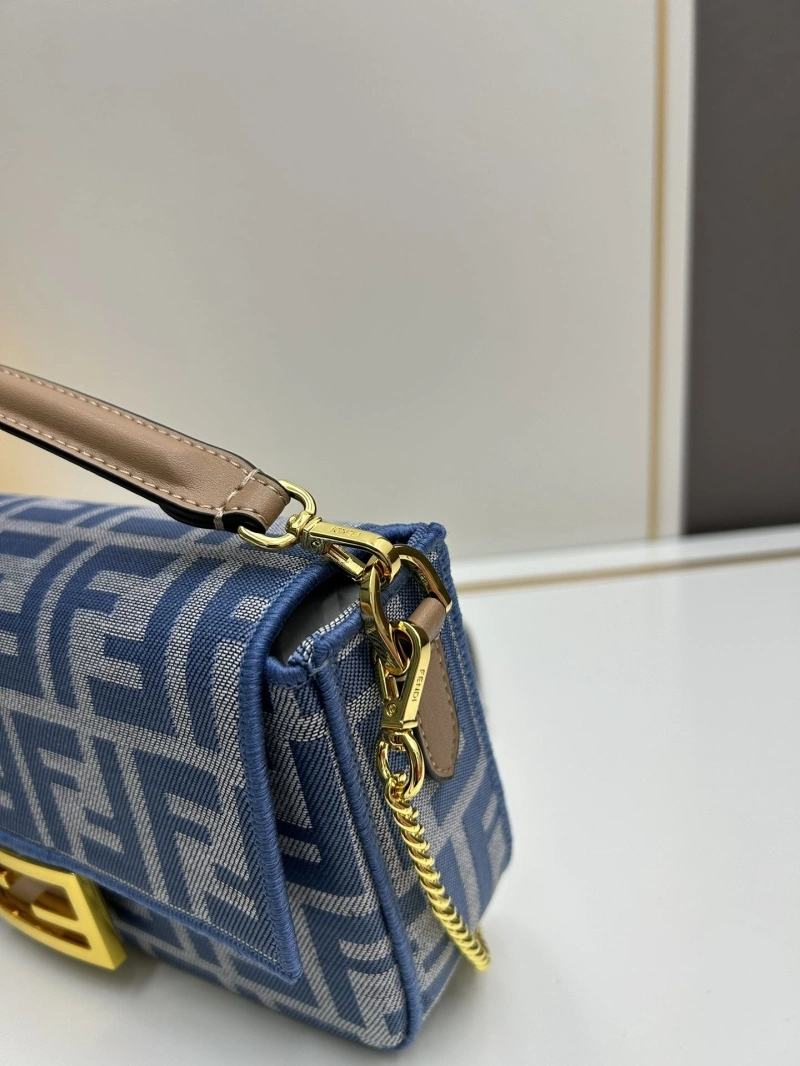 Fendi Baguette Bags 4224-0765