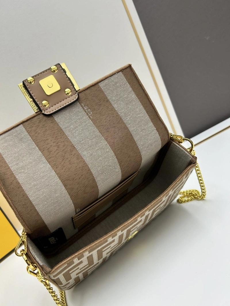 Fendi Baguette Bags 4224-0766