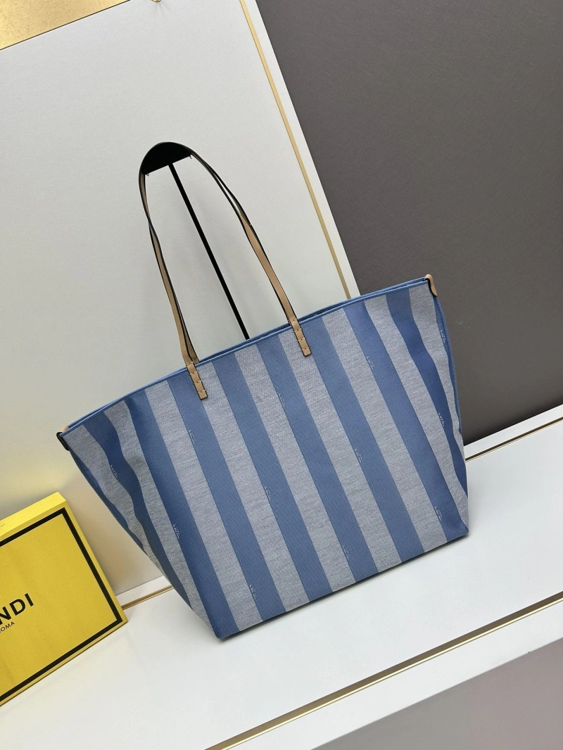 Fendi Shopping Bags 4224-0769