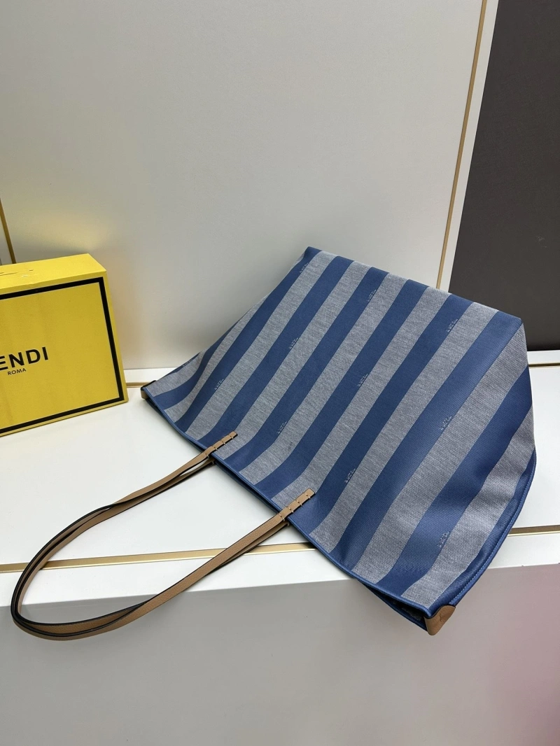 Fendi Shopping Bags 4224-0769