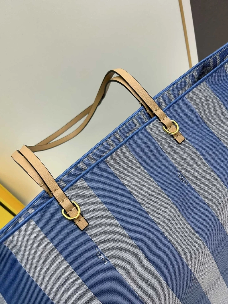 Fendi Shopping Bags 4224-0769