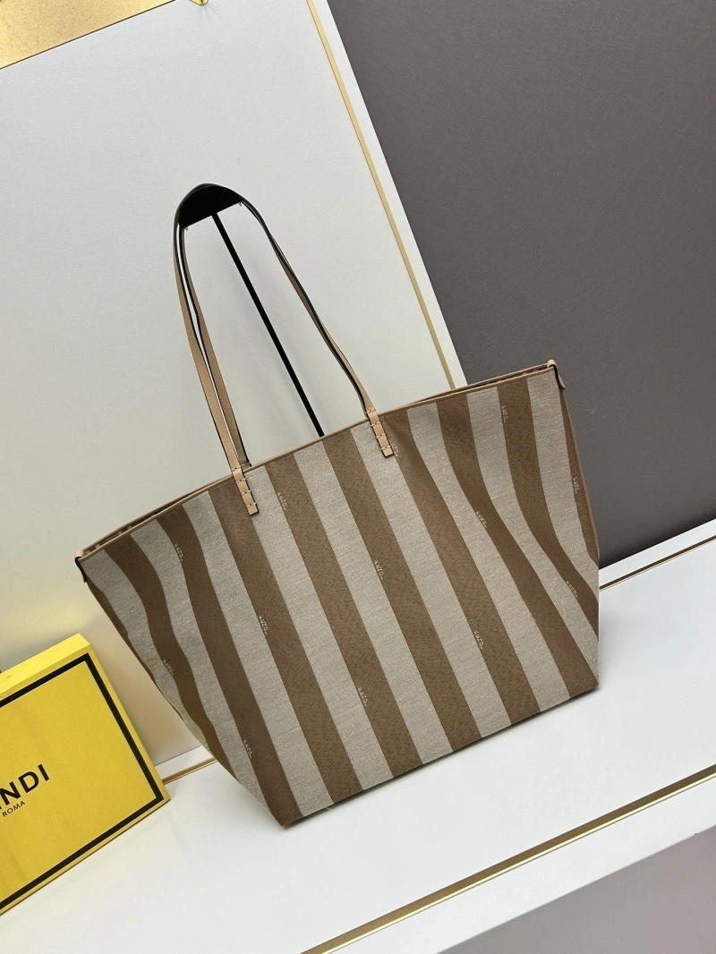 Fendi Shopping Bags 4224-0770