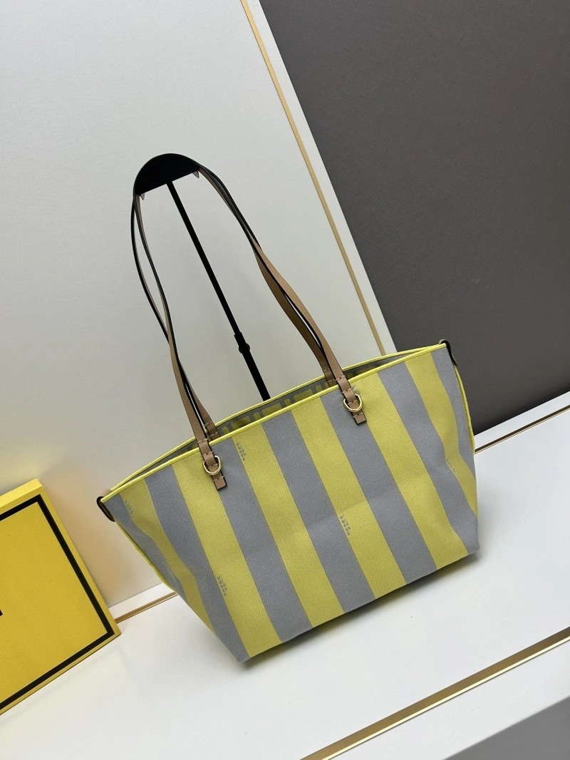Fendi Shopping Bags 4224-0773