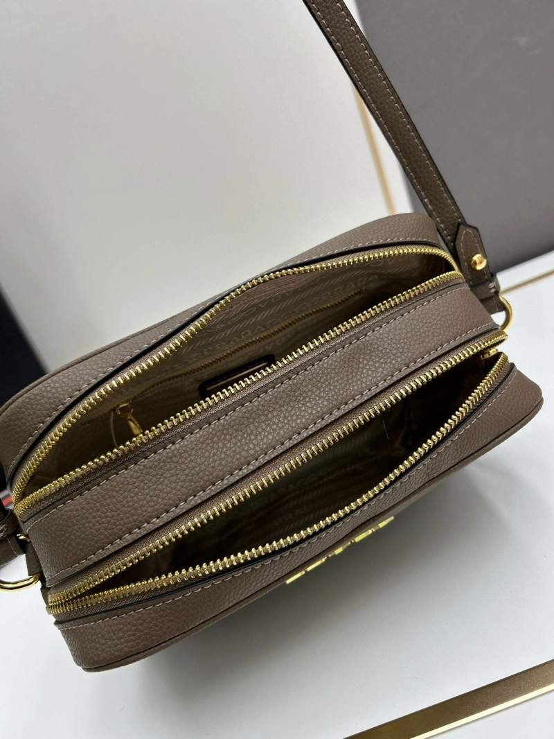 Prada Satchel Bags 4224-0779