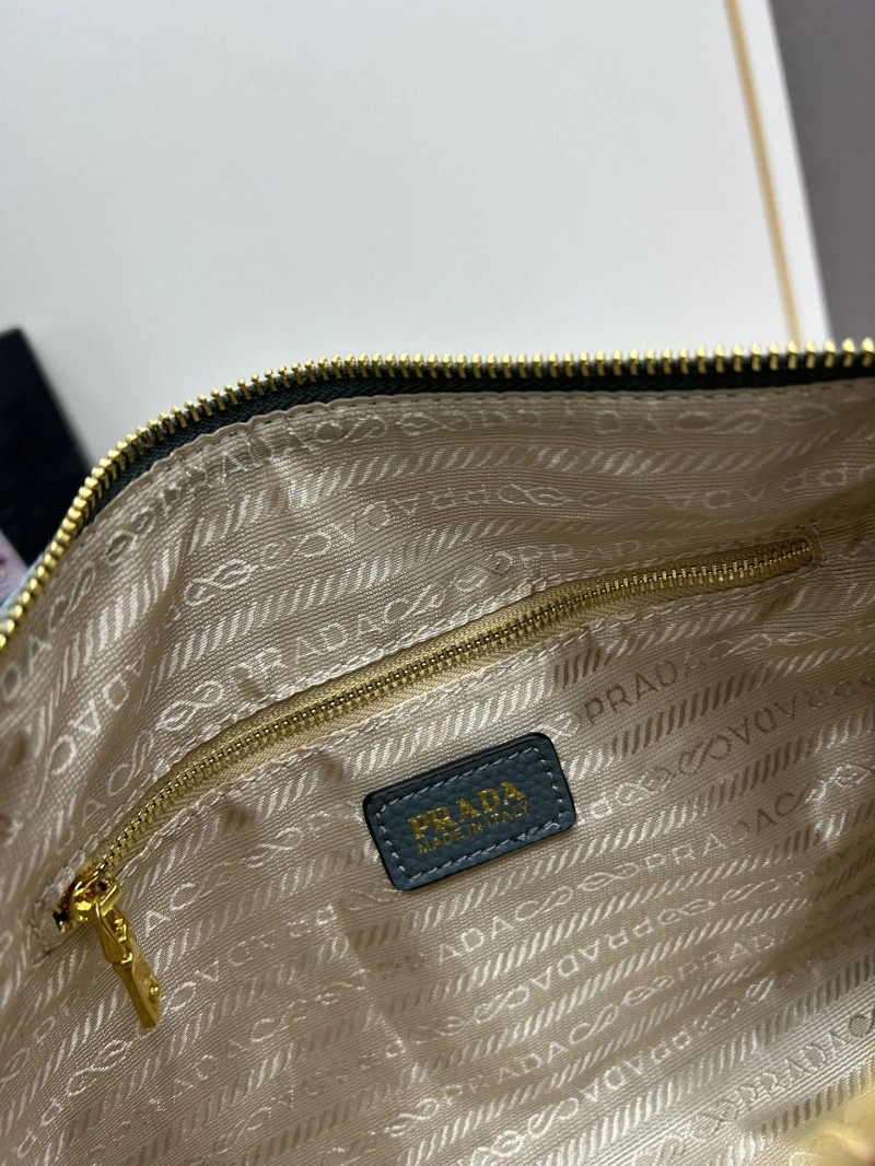 Prada Top Handle Bags 4224-0812