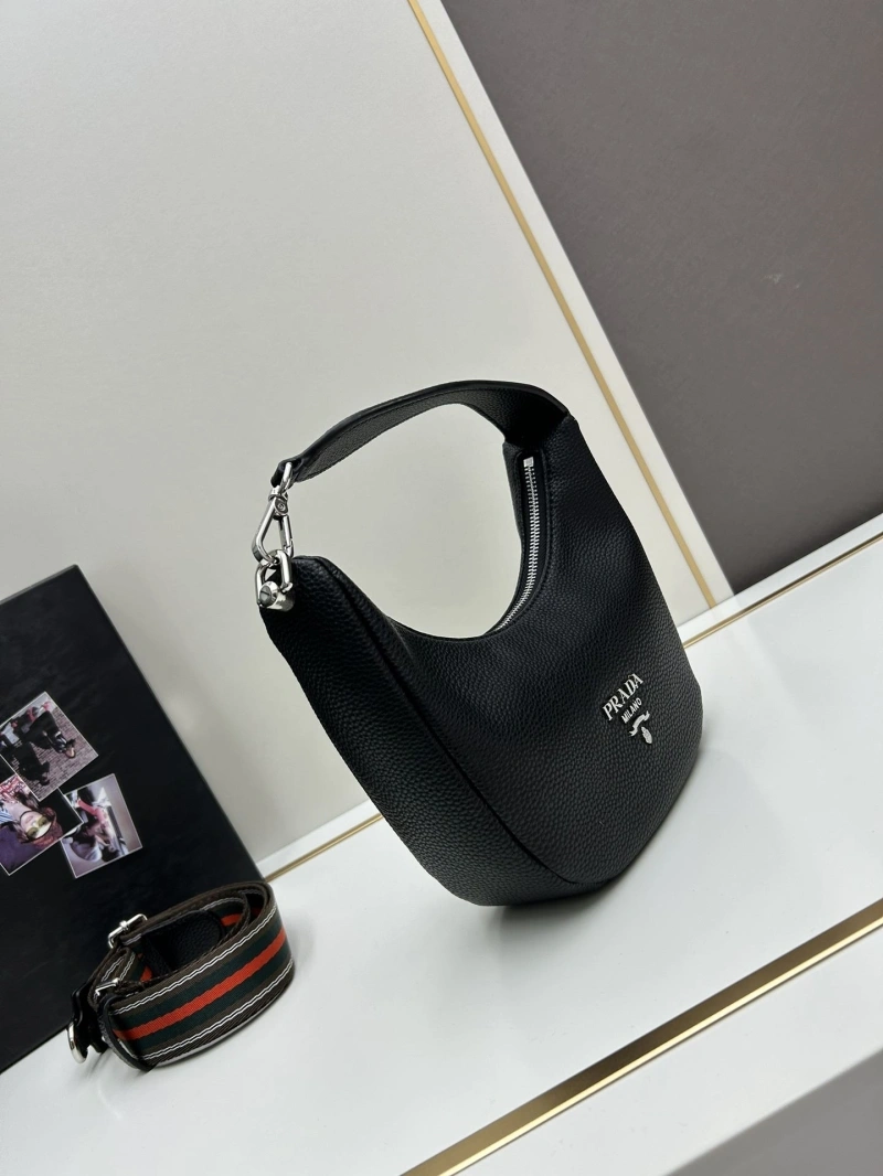 Prada Top Handle Bags 4224-0815