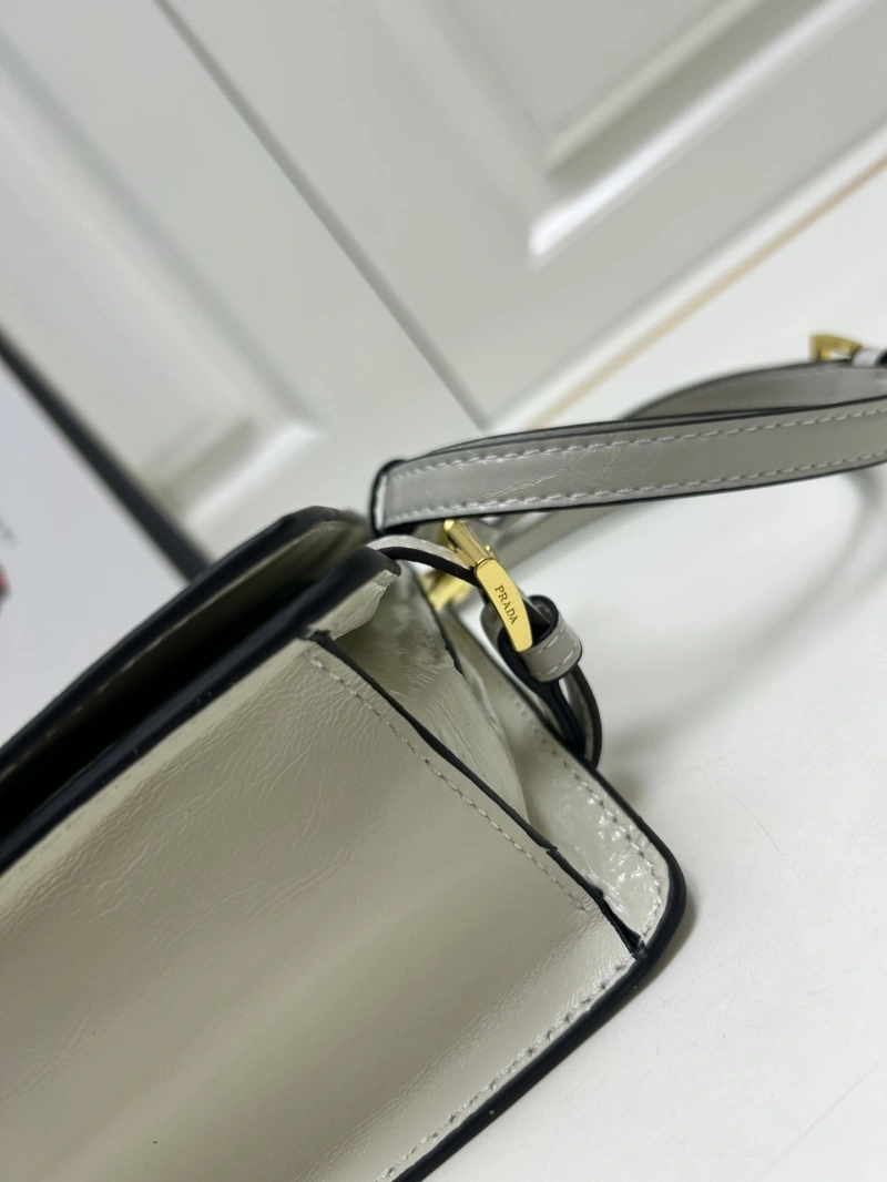 Prada Satchel Bags 4224-0866