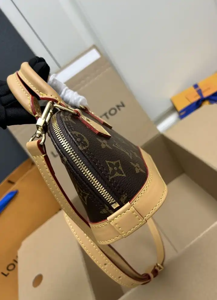 LV Top Handle Bags 4224-0878