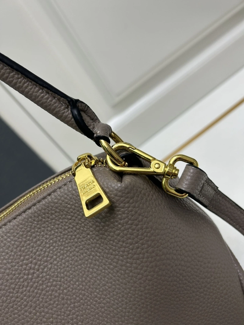 Prada Top Handle Bags 4224-0916