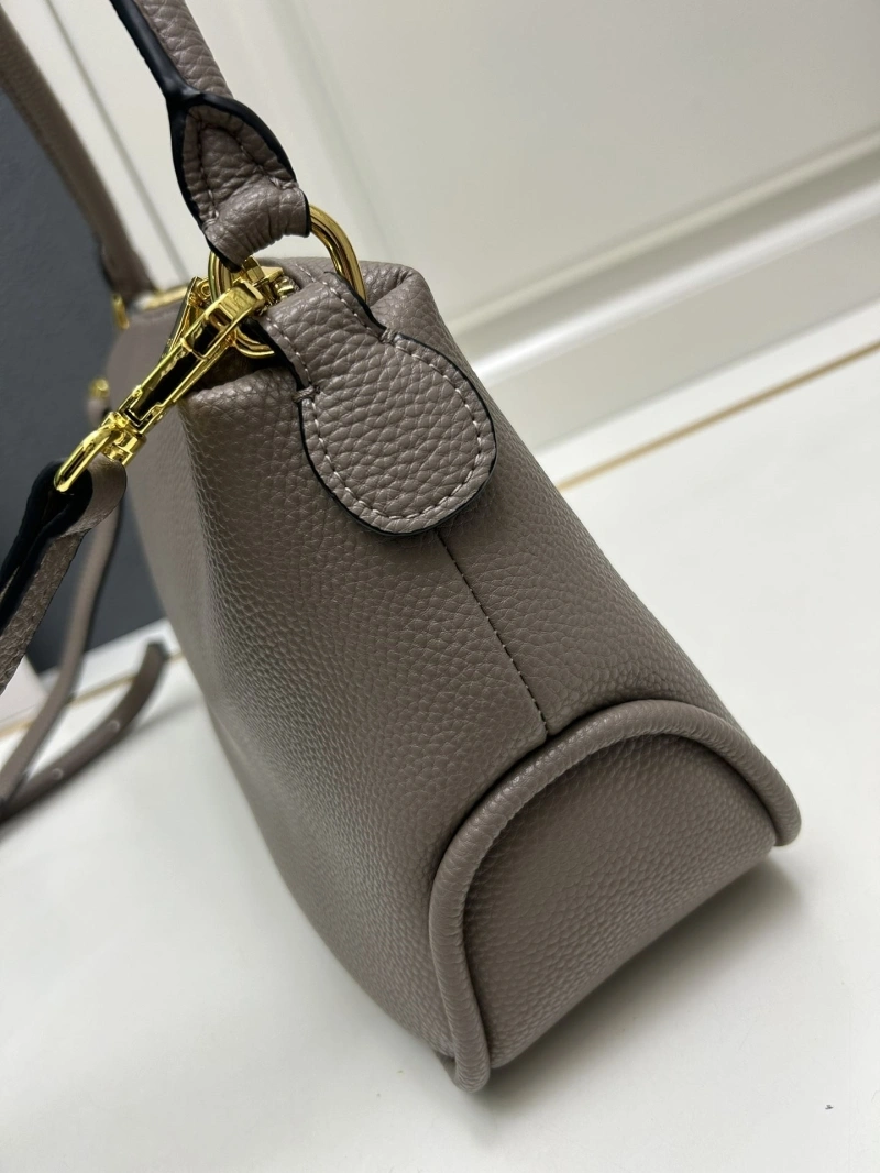 Prada Top Handle Bags 4224-0916