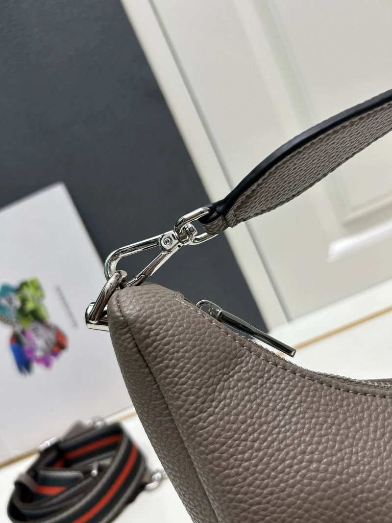 Prada Top Handle Bags 4224-0919