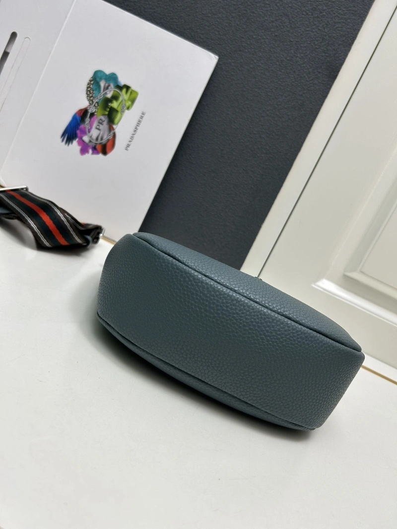 Prada Top Handle Bags 4224-0921