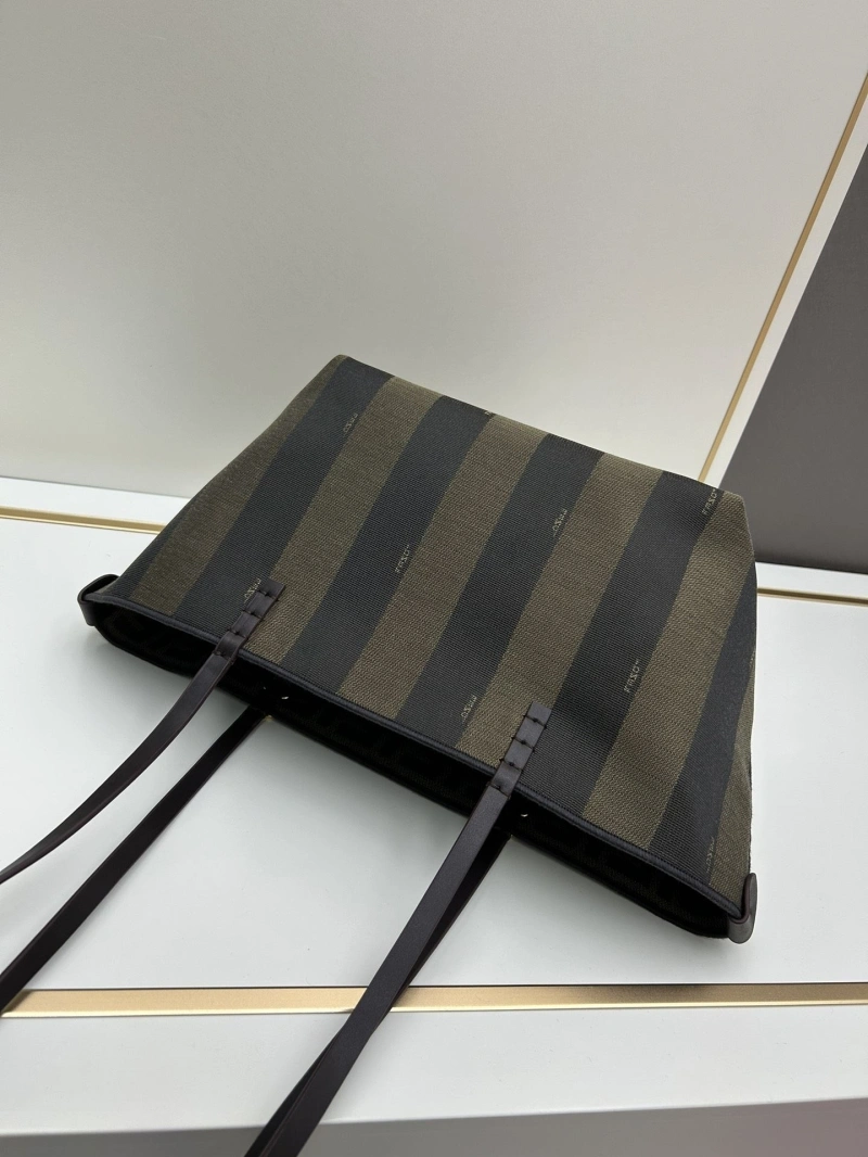 Fendi Shopping Bags 4224-0951