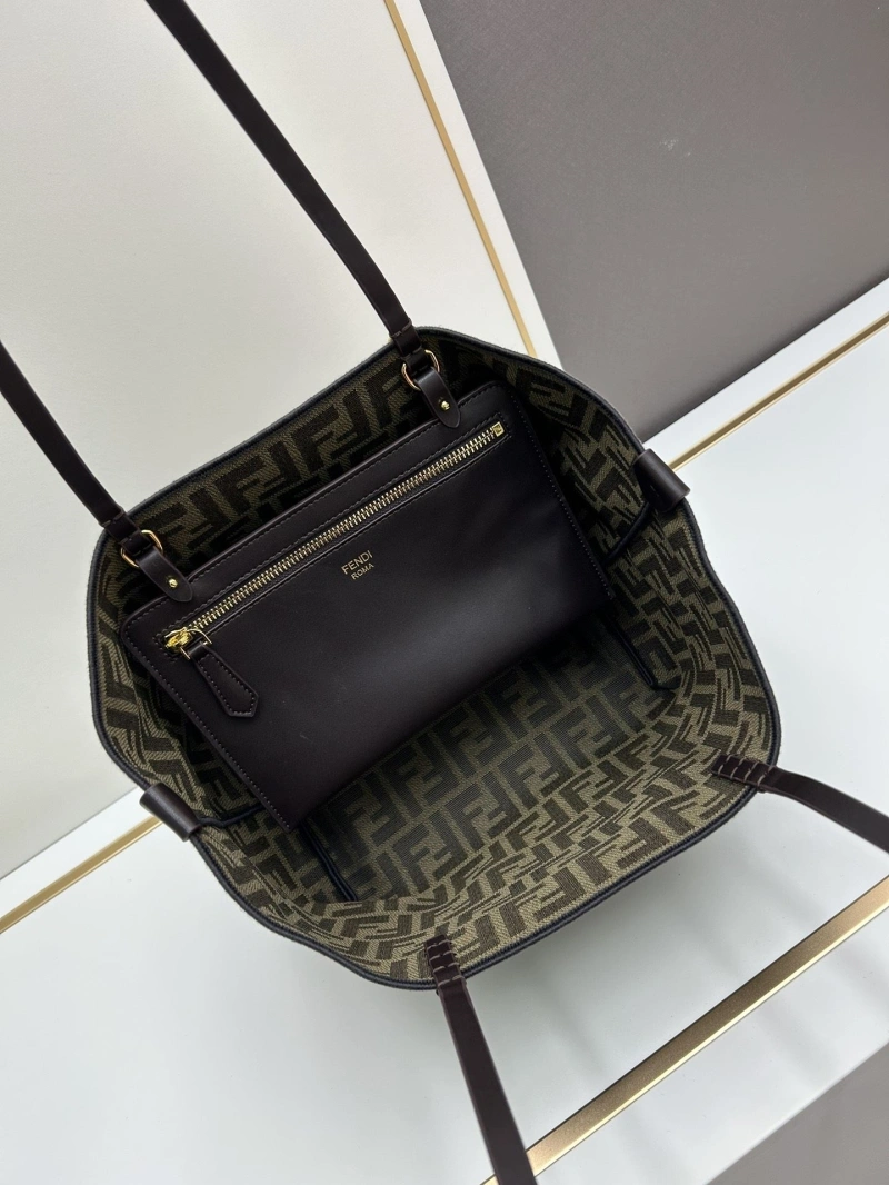 Fendi Shopping Bags 4224-0951