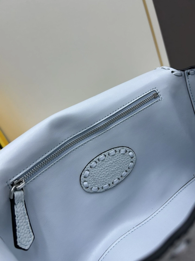 Fendi Baguette Bags 4224-0978