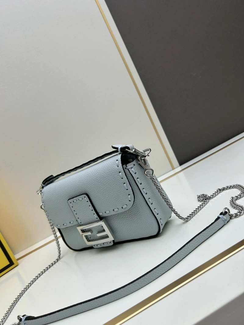 F**di baguette bags 4224-0987