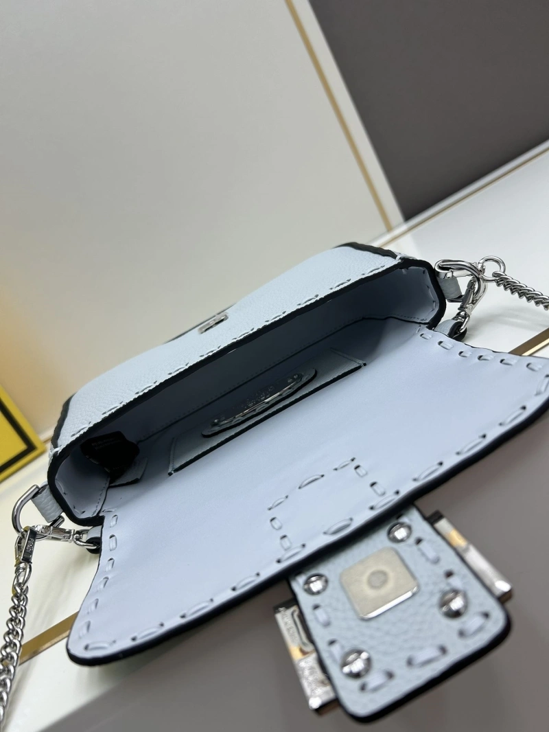 F**di baguette bags 4224-0987