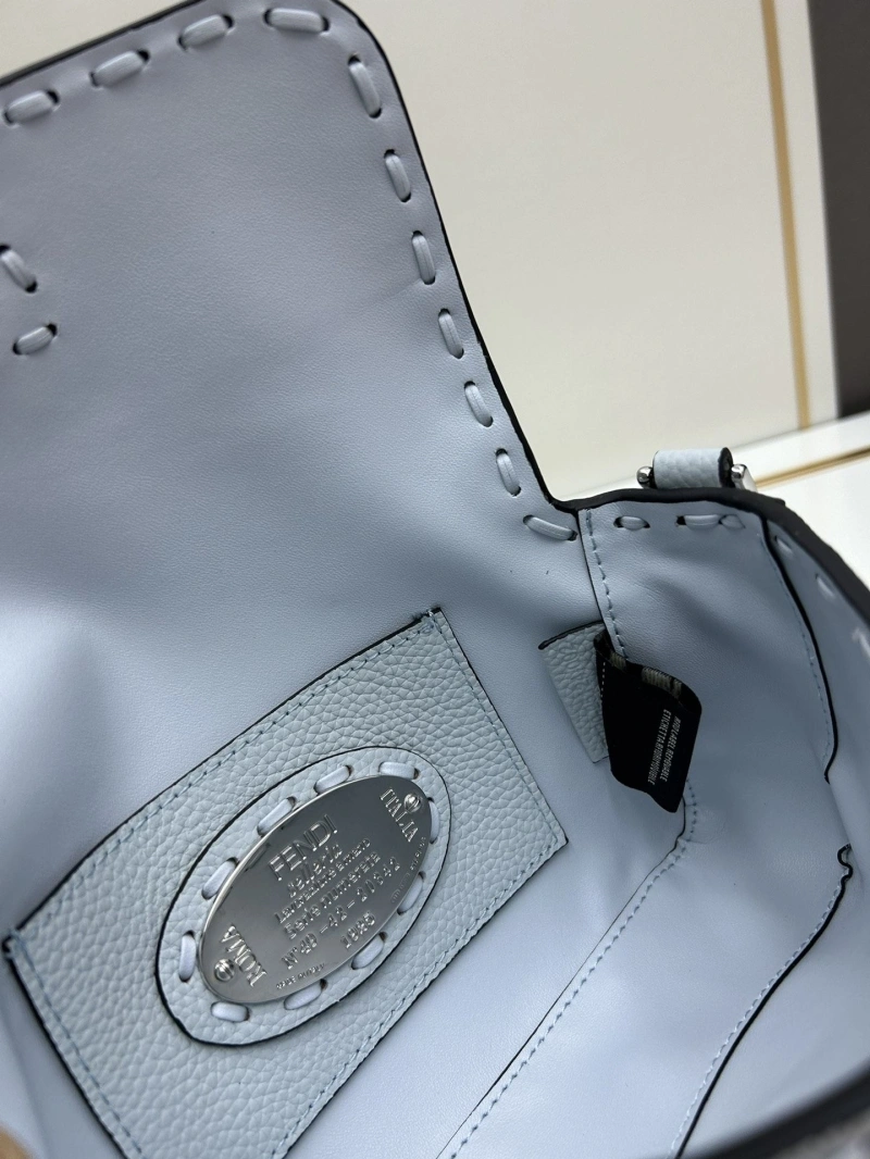 F**di baguette bags 4224-0987