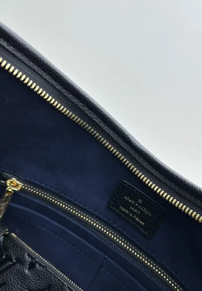 LV Top Handle Bags 4224-0997