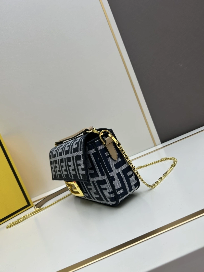 Fendi Baguette Bags 4224-1083