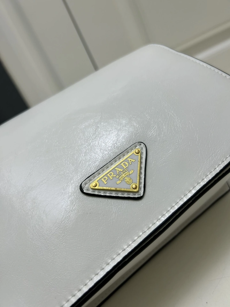 Prada Satchel Bags 4224-1100