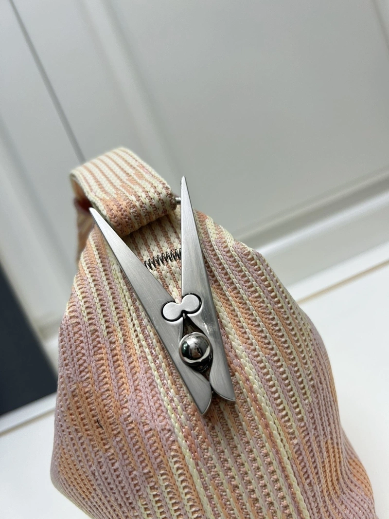 Burberry Top Handle Bags 4224-1104