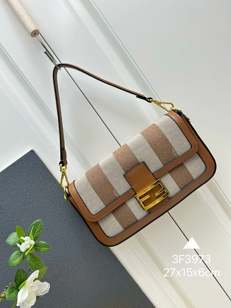 Fendi Top Handle Bags 4224-1259