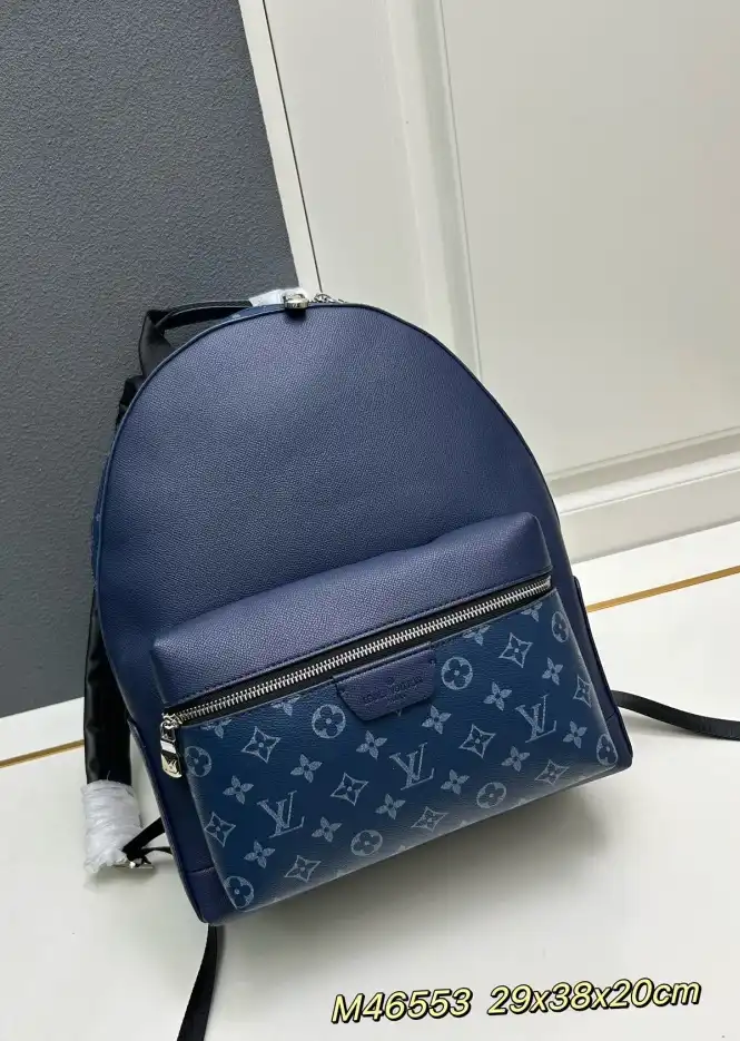 LV Backpacks 4224-1379