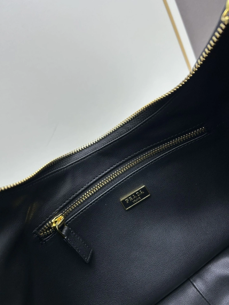 Prada Top Handle Bags 4224-1627