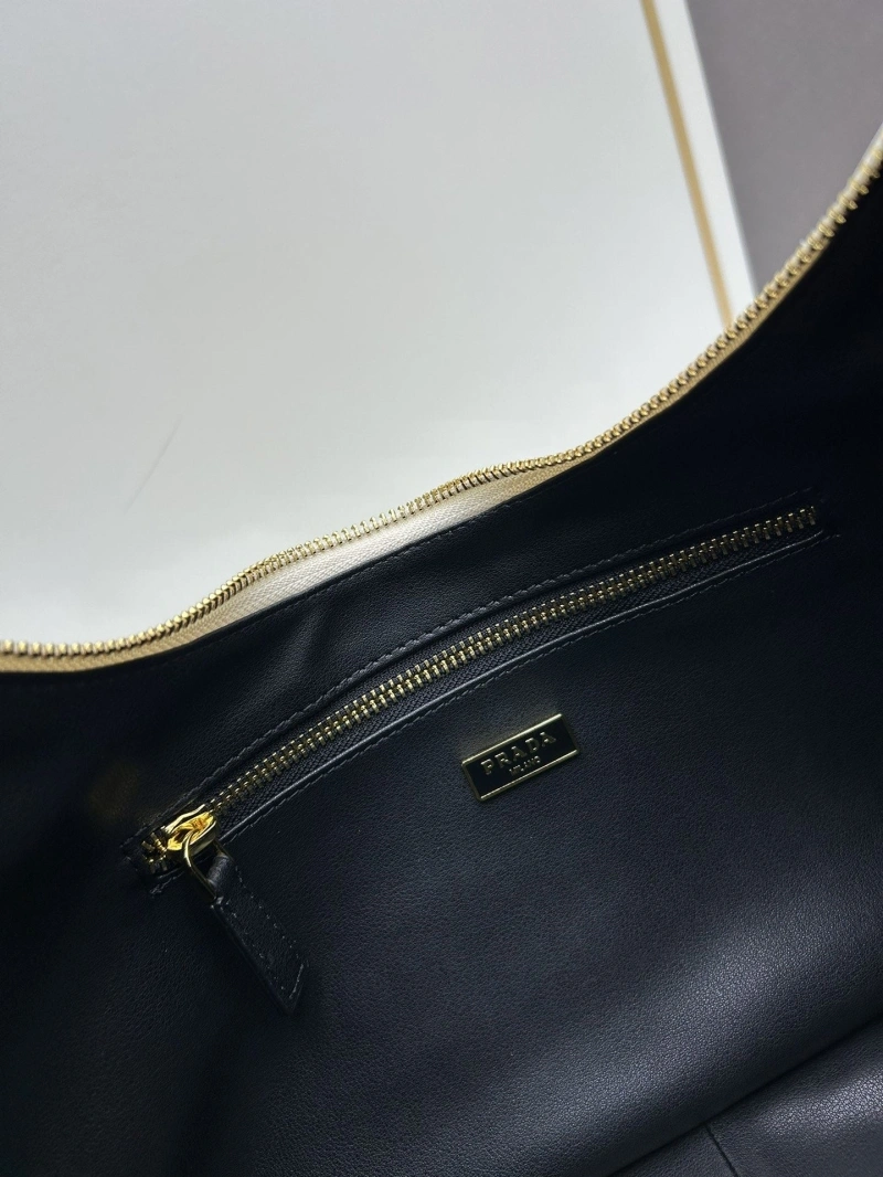 Prada Top Handle Bags 4224-1629