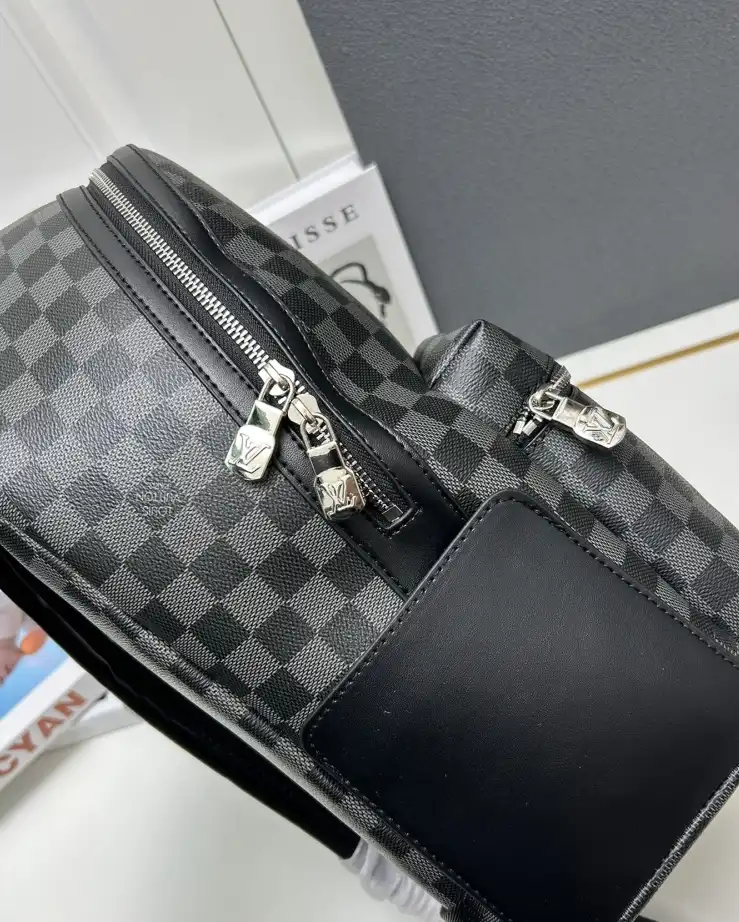 LV Backpacks 4224-1693
