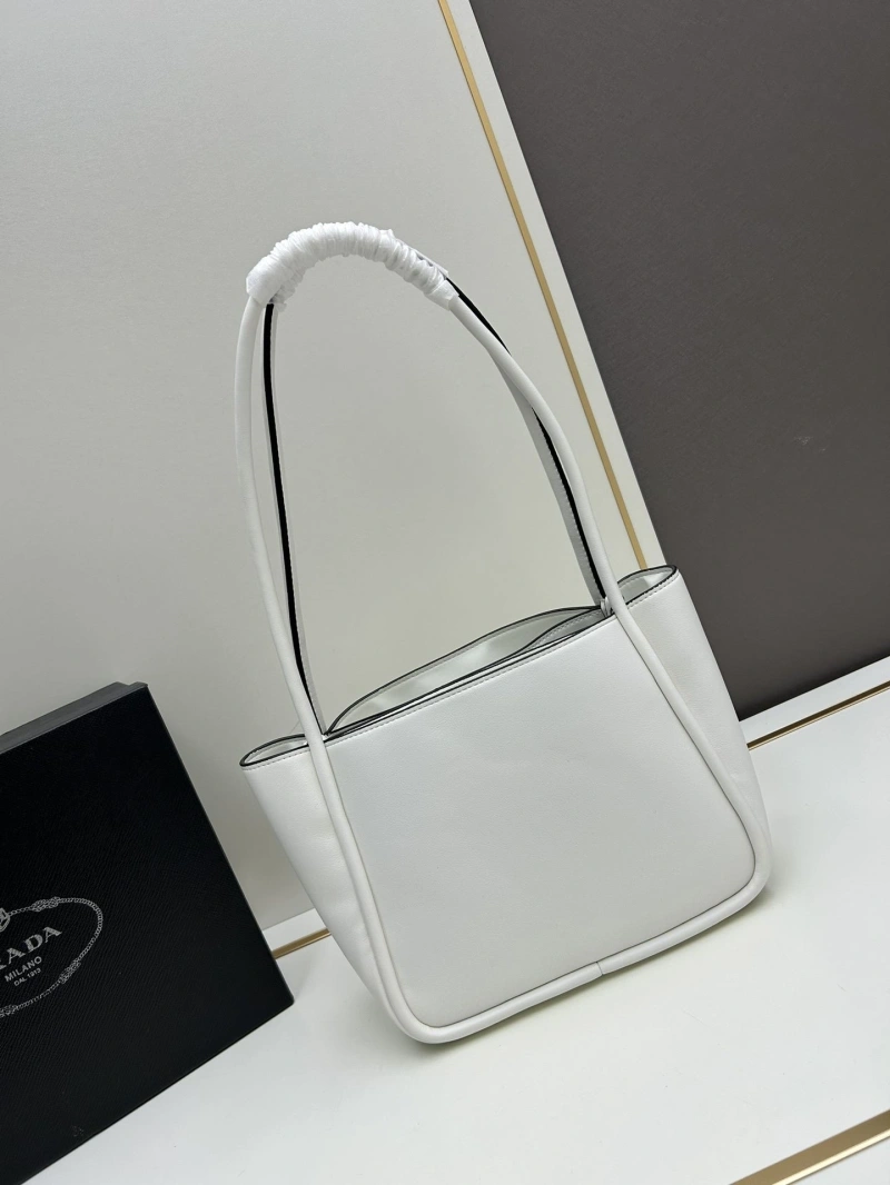 Prada Top Handle Bags 4224-1713