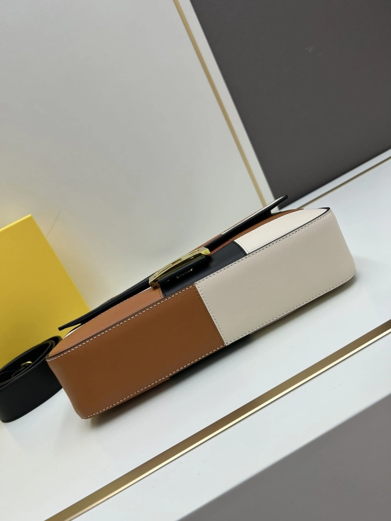 Fendi Top Handle Bags 4224-1718