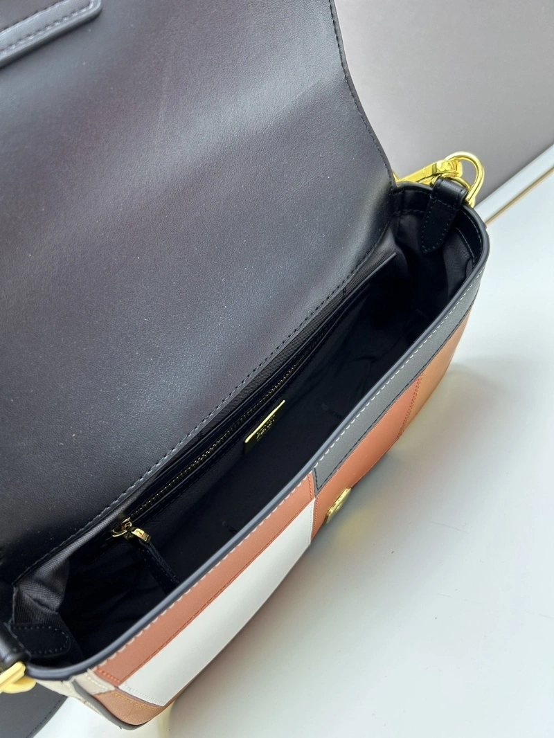 Fendi Top Handle Bags 4224-1718