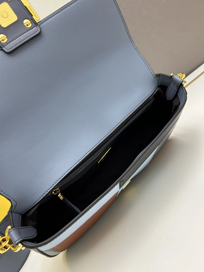 Fendi Top Handle Bags 4224-1719