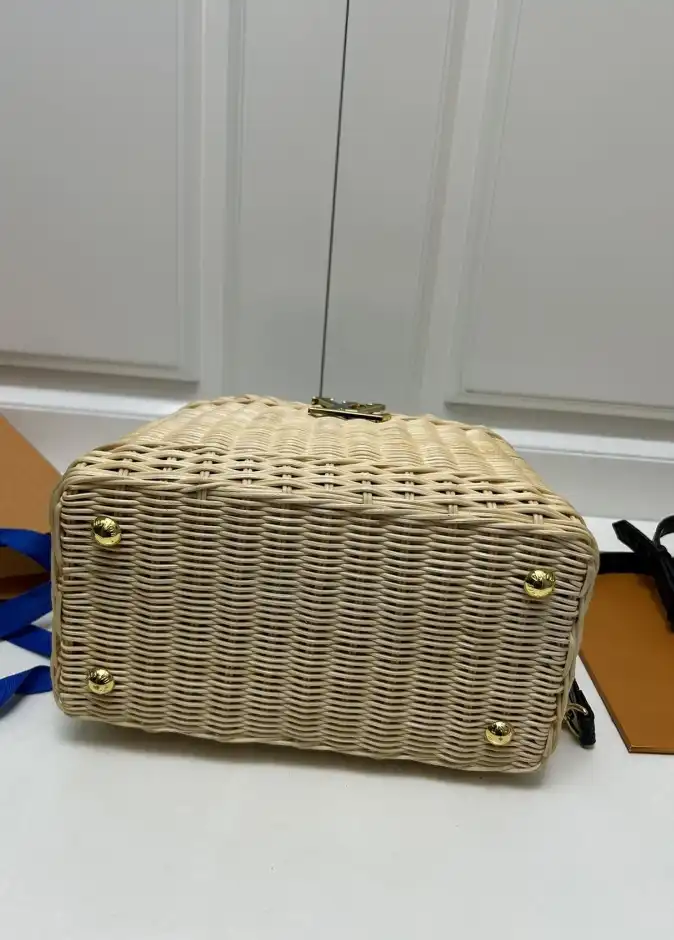 LV Capucines Bags 4224-1750