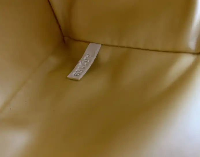 LV Capucines Bags 4224-1772