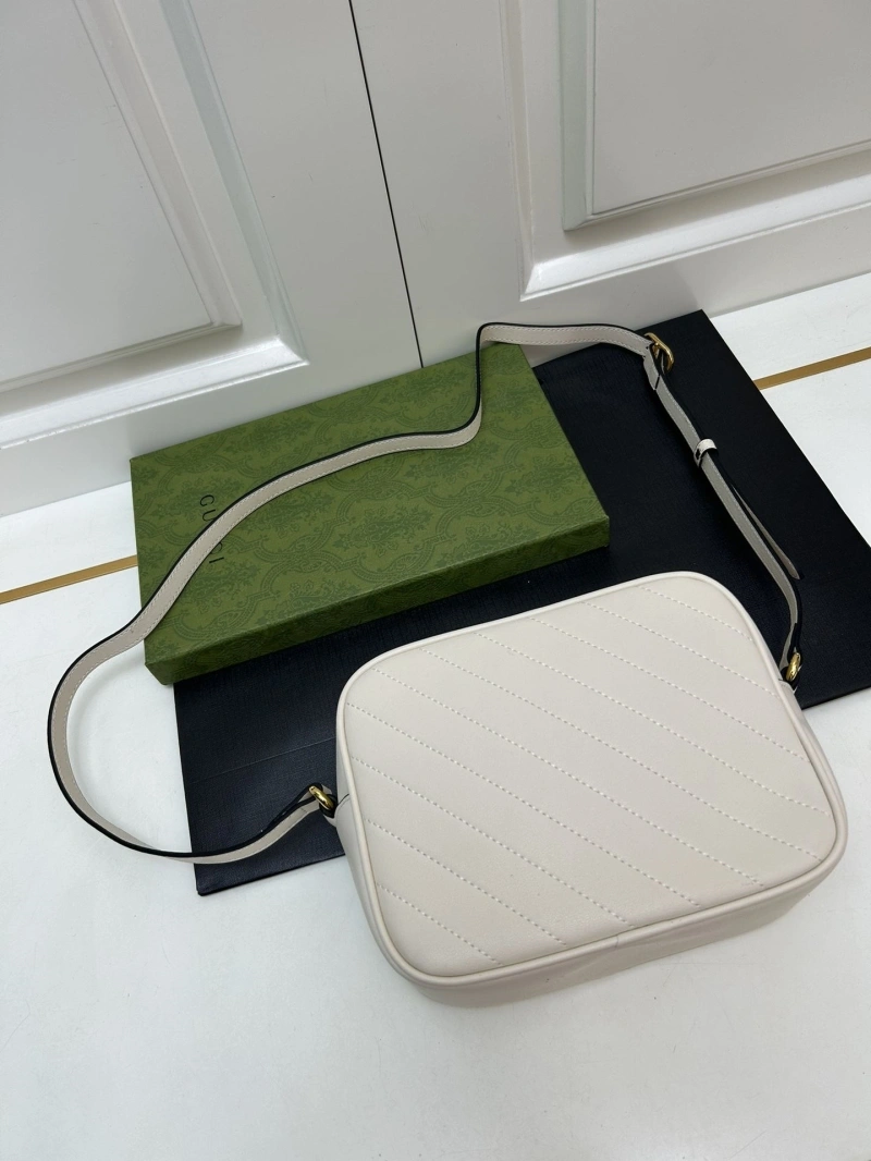 Gucci Satchel Bags 4224-1825