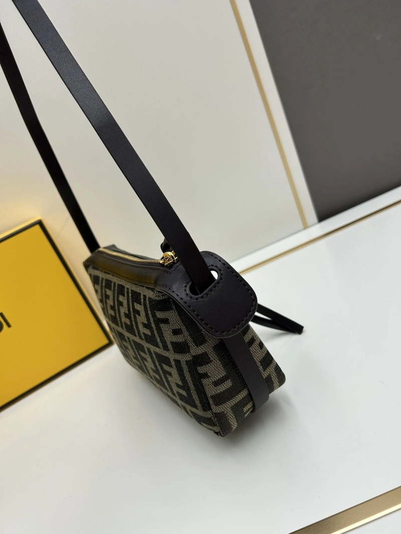 Fendi Top Handle Bags 4224-1987