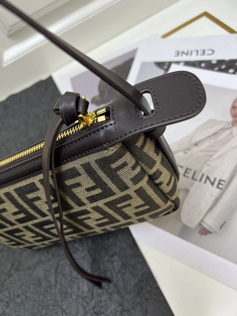 Fendi Satchel Bags 4224-2000