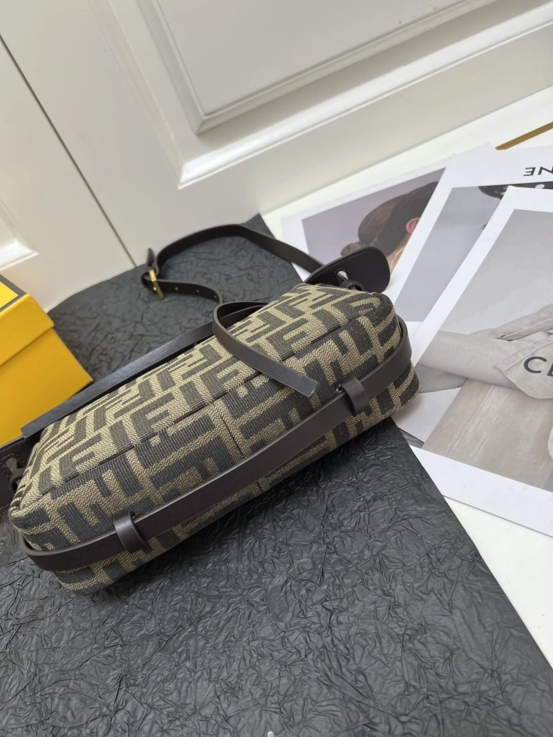 Fendi Satchel Bags 4224-2000