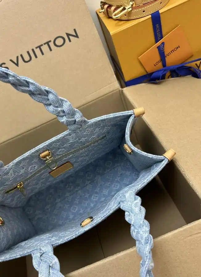 LV Shopping Bags 4224-2005