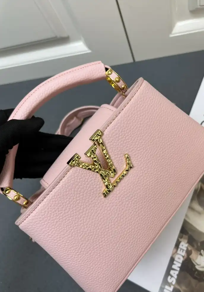 LV Capucines Bags 4224-2012