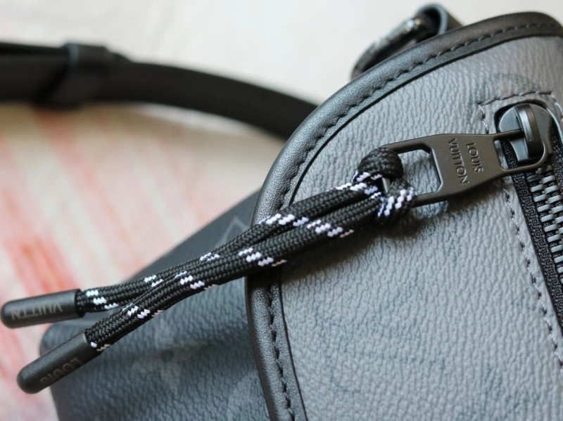 LV Satchel bags 4233A-0303